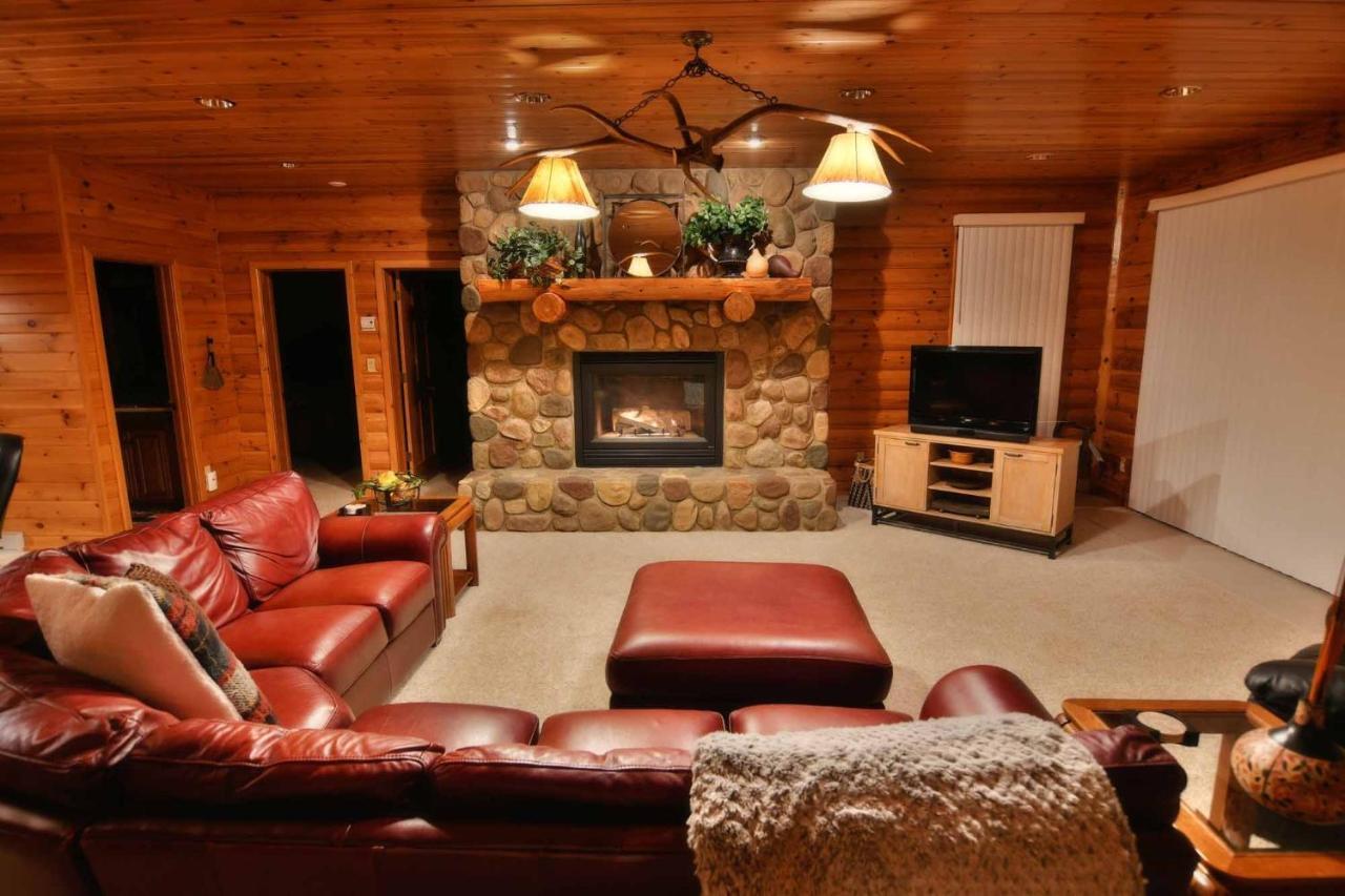 Majestic Moose Lodge Home Cable Buitenkant foto